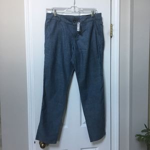 The Limited Ankle Pant